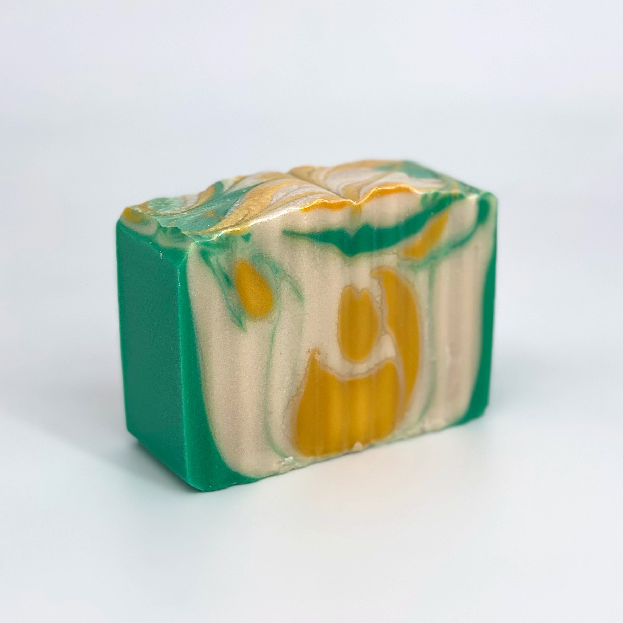 HONEYSUCKLE BREEZE SOAP